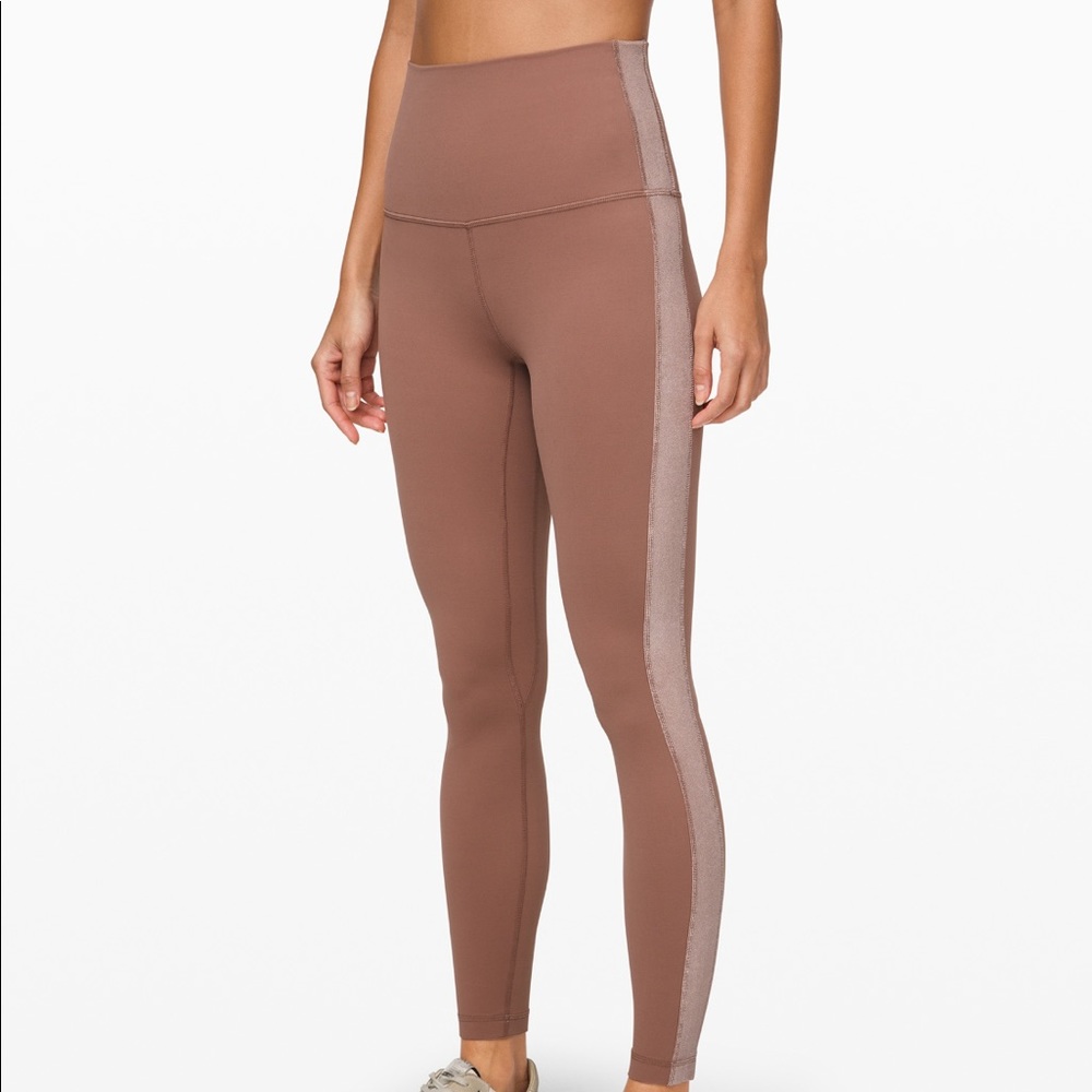 Lululemon’s Align SHR Pant 28” *Velvet leggings